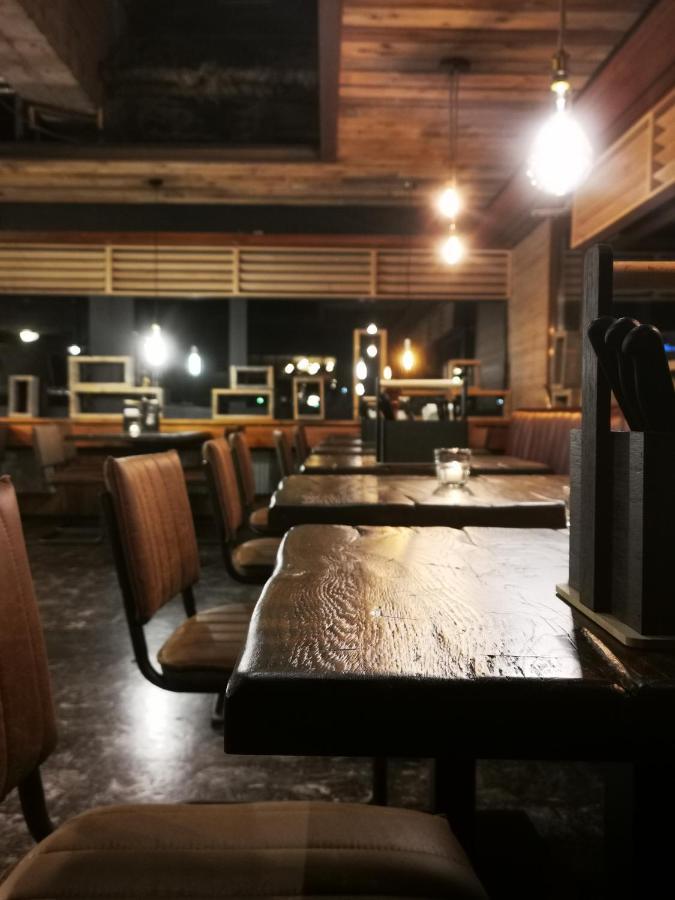 Hotel Lodge Inn فيش المظهر الخارجي الصورة