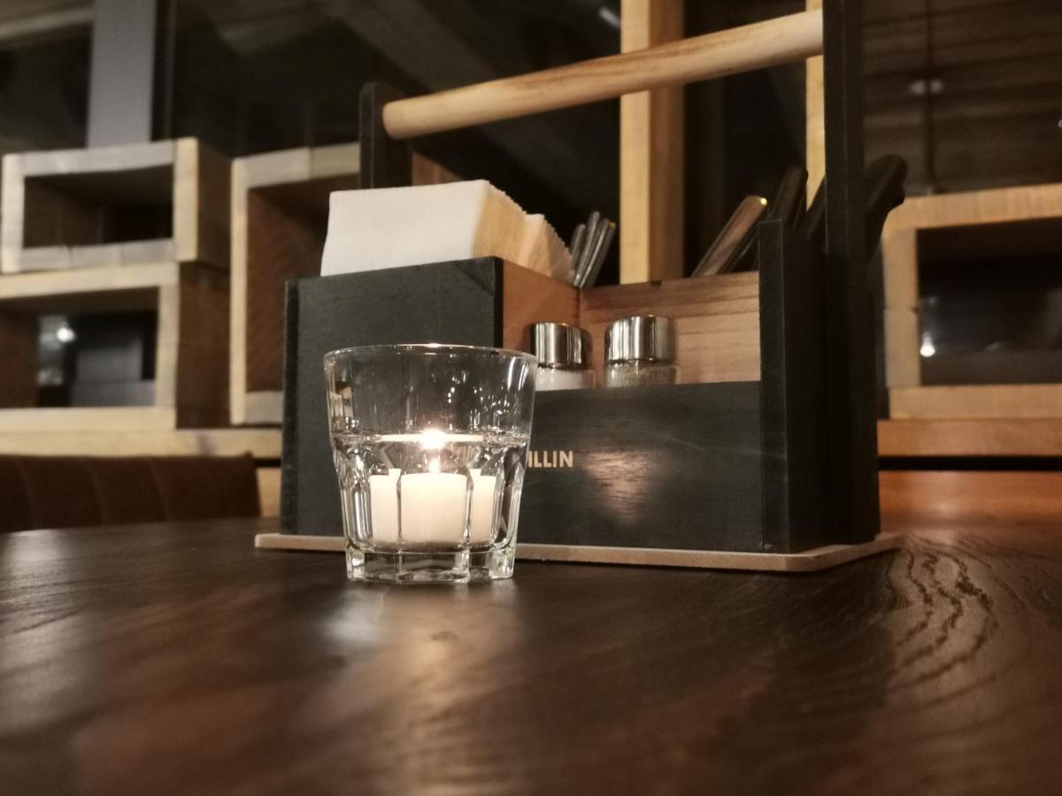 Hotel Lodge Inn فيش المظهر الخارجي الصورة